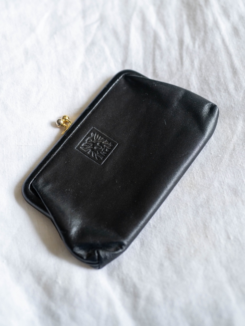 Vintage Anne Klein Black Kiss Lock Coin Purse Wallet Leather Look Card Case